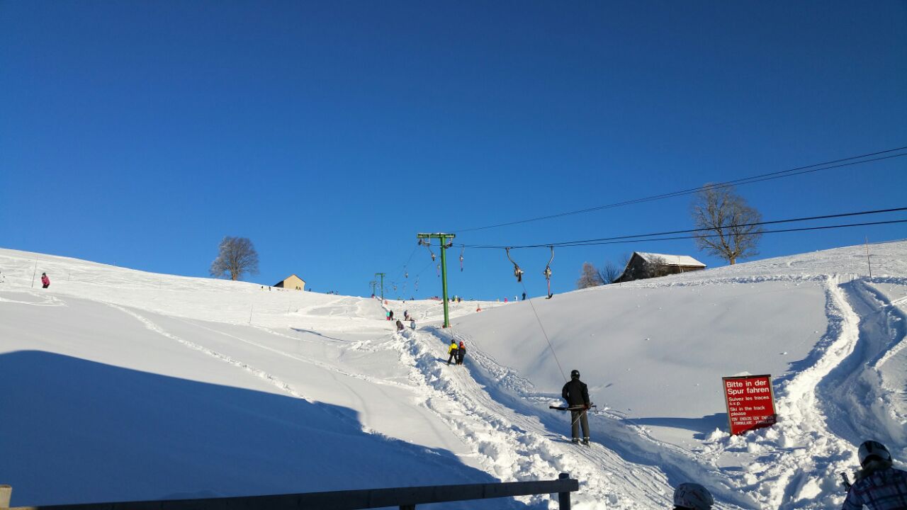 Bügellift in Betrieb